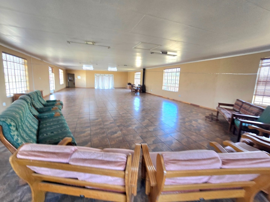 18 Bedroom Property for Sale in Bethlehem Free State